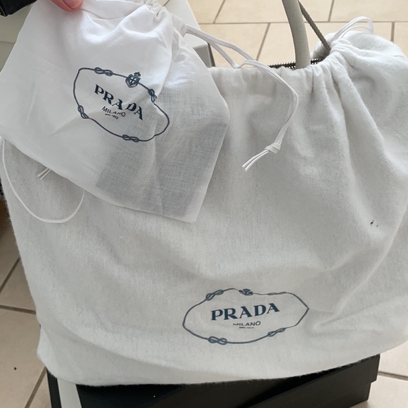 Prada Galleria Saffiano Talco Large Shoulder Bag - Picture 9 of 12